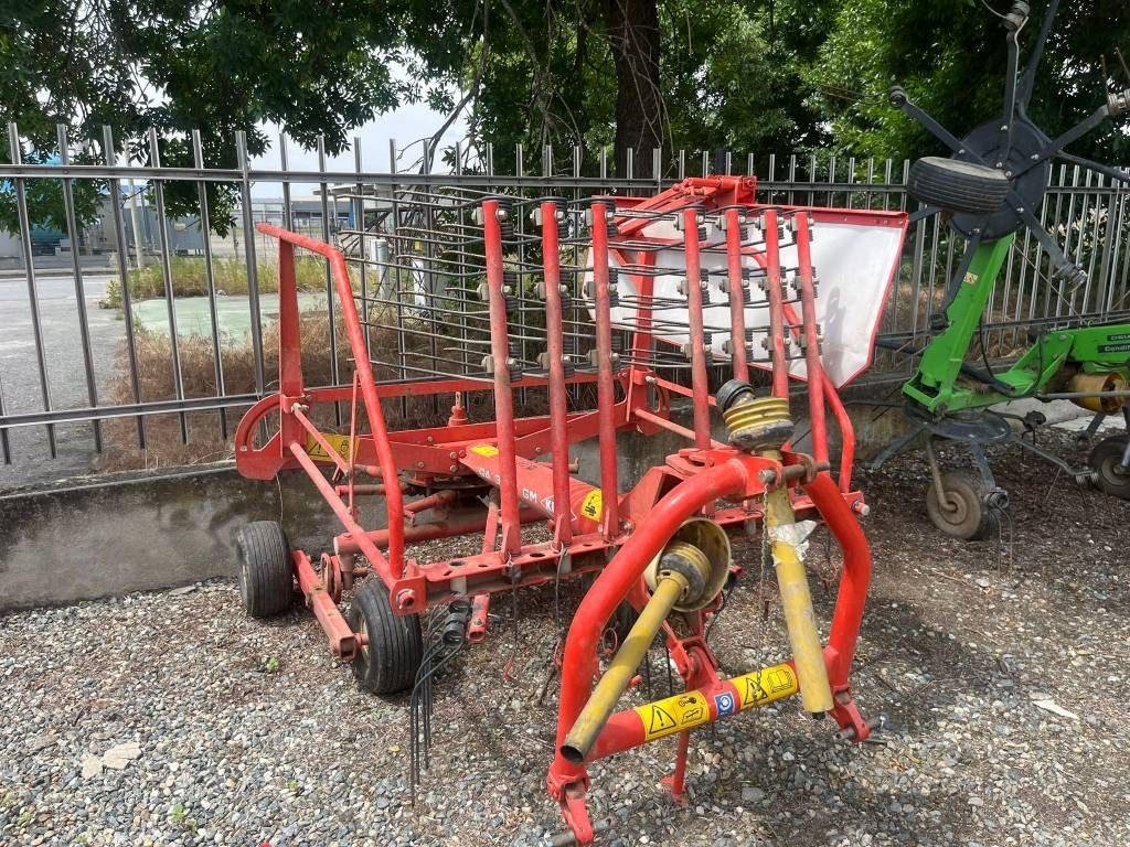 Kuhn GA 3201 G M - Hooischudder: afbeelding 1 Kuhn GA 3201 G M - Hooischudder: afbeelding 1
