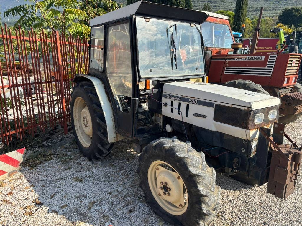 Lamborghini 600 V DT - Tractor: afbeelding 1 Lamborghini 600 V DT - Tractor: afbeelding 1