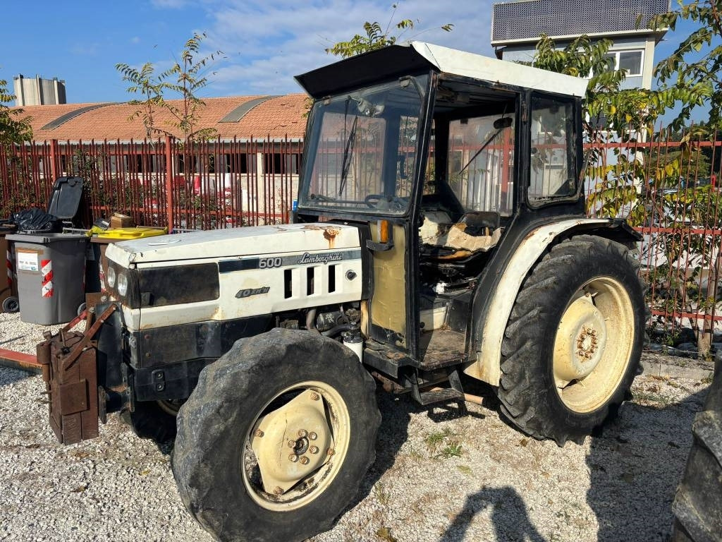 Lamborghini 600 V DT - Tractor: afbeelding 2 Lamborghini 600 V DT - Tractor: afbeelding 2