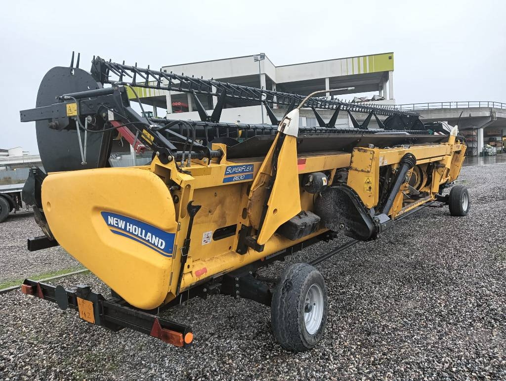 New Holland SOIA A TAPPETI FLEX 9 MT - Oogstmachine toebehoor: afbeelding 1 New Holland SOIA A TAPPETI FLEX 9 MT - Oogstmachine toebehoor: afbeelding 1