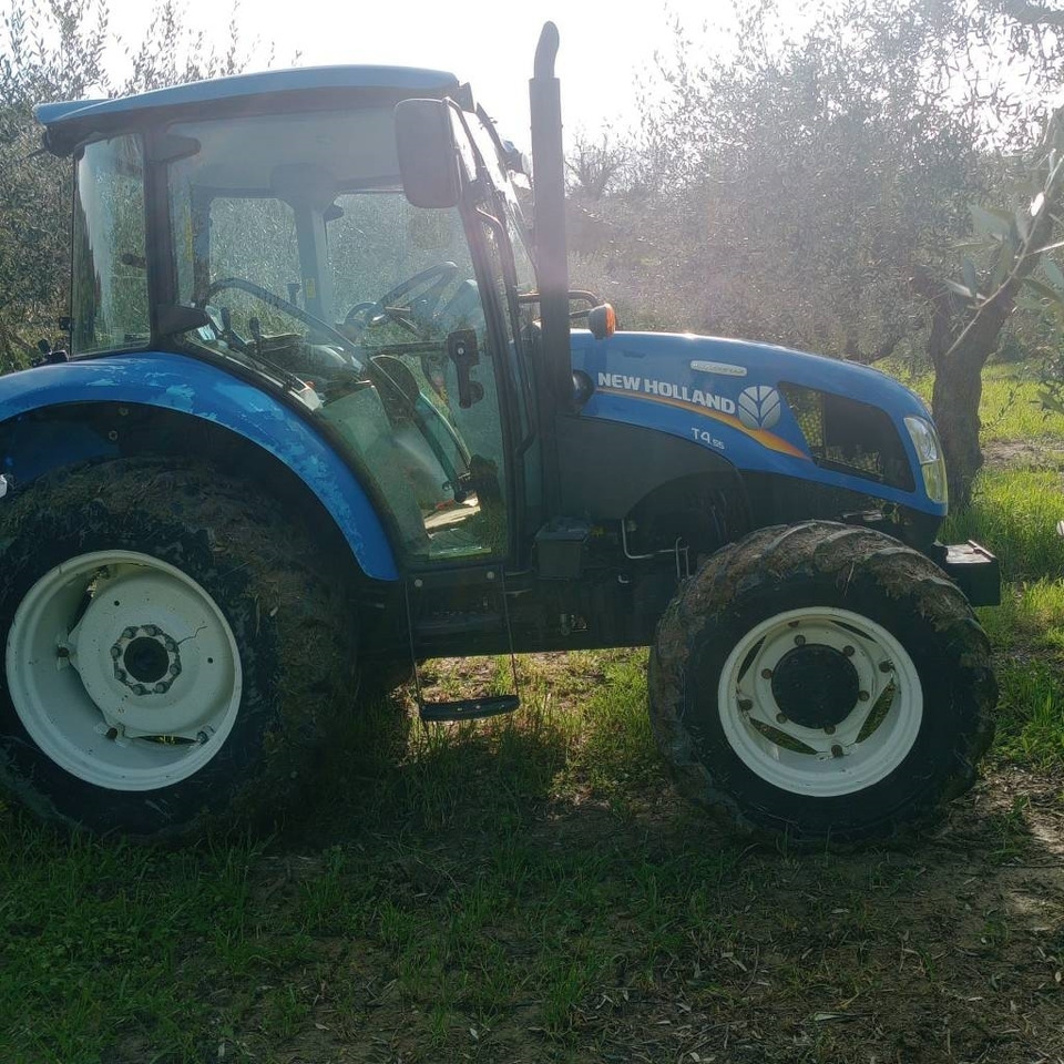 New Holland T 4.55 - Tractor: afbeelding 1 New Holland T 4.55 - Tractor: afbeelding 1