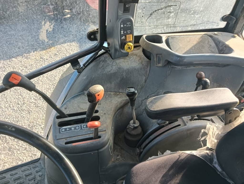 New Holland TS 100 - Tractor: afbeelding 3 New Holland TS 100 - Tractor: afbeelding 3