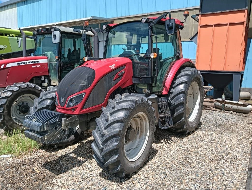 Valtra A 114 - Tractor: afbeelding 3 Valtra A 114 - Tractor: afbeelding 3