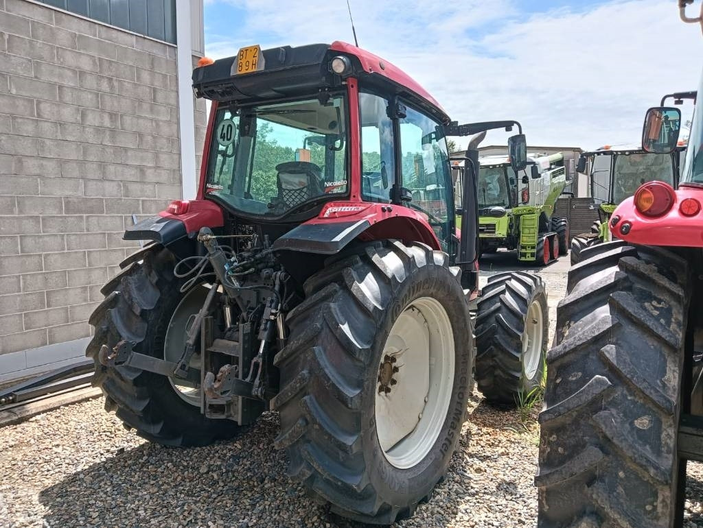Valtra A 114 - Tractor: afbeelding 2 Valtra A 114 - Tractor: afbeelding 2