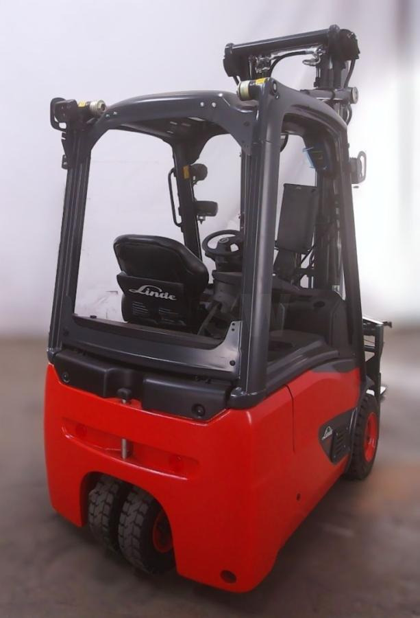 Fenwick E16 02 - Elektrische heftruck: afbeelding 2 Fenwick E16 02 - Elektrische heftruck: afbeelding 2