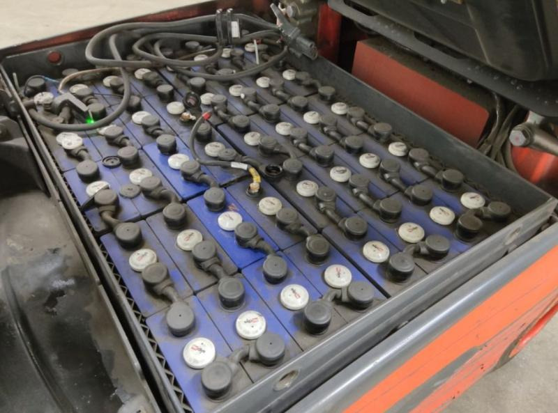 Fenwick E25 - Elektrische heftruck: afbeelding 4 Fenwick E25 - Elektrische heftruck: afbeelding 4