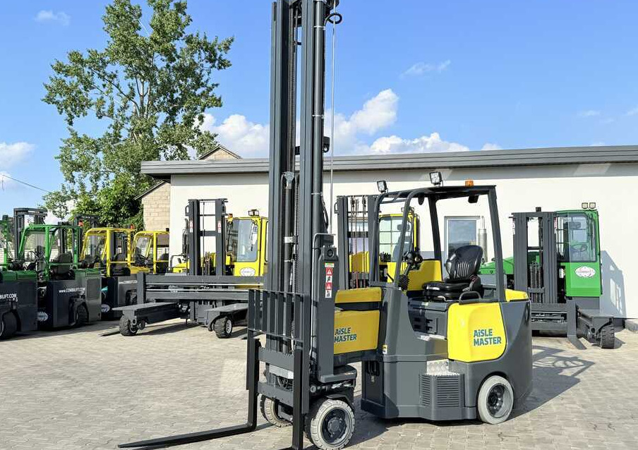 Aisle Master AISLE MASTER 20SHE / ARTICULATED FORKLIFT / TRIPLEX 8500 MM / ELECTRIC / FULL FREE LIFT / SIDE SHIFT / NEW TYRES / ONLY 1176 HOURS / EXCELLENT CONDITION Wide range of multi-directional an - Reach truck: afbeelding 1 Aisle Master AISLE MASTER 20SHE / ARTICULATED FORKLIFT / TRIPLEX 8500 MM / ELECTRIC / FULL FREE LIFT / SIDE SHIFT / NEW TYRES / ONLY 1176 HOURS / EXCELLENT CONDITION Wide range of multi-directional an - Reach truck: afbeelding 1