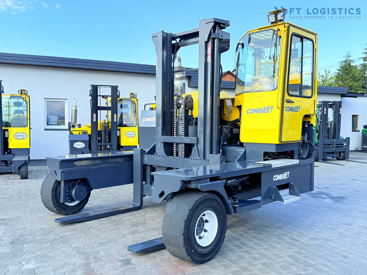 COMBILIFT C14000 / DUPLEX 3600MM / FREE-LIFT / POSITIONER - 4-weg zijlader: afbeelding 1 COMBILIFT C14000 / DUPLEX 3600MM / FREE-LIFT / POSITIONER - 4-weg zijlader: afbeelding 1