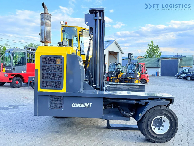 Combilift C14000 / LPG GAS / DUPLEX 3600MM / FREE LIFT / FORK POSITIONER / 1500MM FORKS / LIKE NEW C14000 / LPG GAS / DUPLEX 3600MM / FREE - 4-weg zijlader: afbeelding 4 Combilift C14000 / LPG GAS / DUPLEX 3600MM / FREE LIFT / FORK POSITIONER / 1500MM FORKS / LIKE NEW C14000 / LPG GAS / DUPLEX 3600MM / FREE - 4-weg zijlader: afbeelding 4