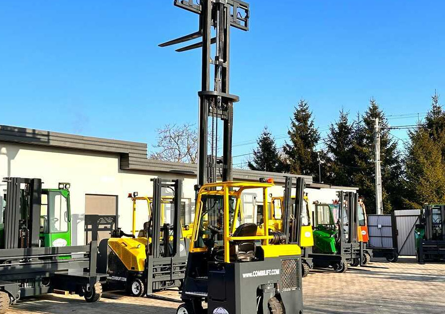 Leasing  Combilift C2500CB - DIESEL - TRIPLEX - 2018 - LIKE NEW Combilift C2500CB - DIESEL - TRIPLEX - 2018 - LIKE NEW: afbeelding 21