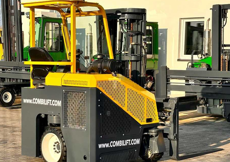 Leasing  Combilift C2500CB - DIESEL - TRIPLEX - 2018 - LIKE NEW Combilift C2500CB - DIESEL - TRIPLEX - 2018 - LIKE NEW: afbeelding 36