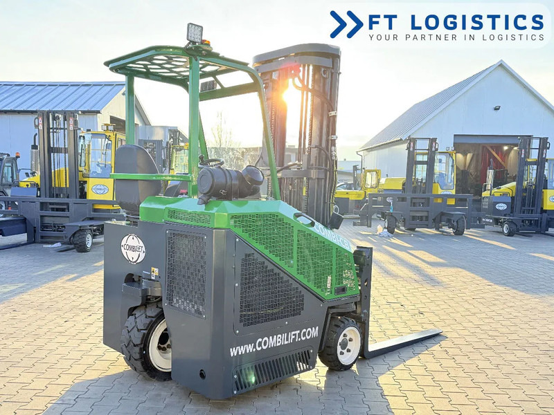 Combilift C2500CB | DIESEL | TRIPLEX 5500MM | FORK POSITIONER | SIDE SHIFT | FREE LIFT | PERFECT CONDITION | A wide range of four-way and - 4-weg zijlader: afbeelding 5 Combilift C2500CB | DIESEL | TRIPLEX 5500MM | FORK POSITIONER | SIDE SHIFT | FREE LIFT | PERFECT CONDITION | A wide range of four-way and - 4-weg zijlader: afbeelding 5