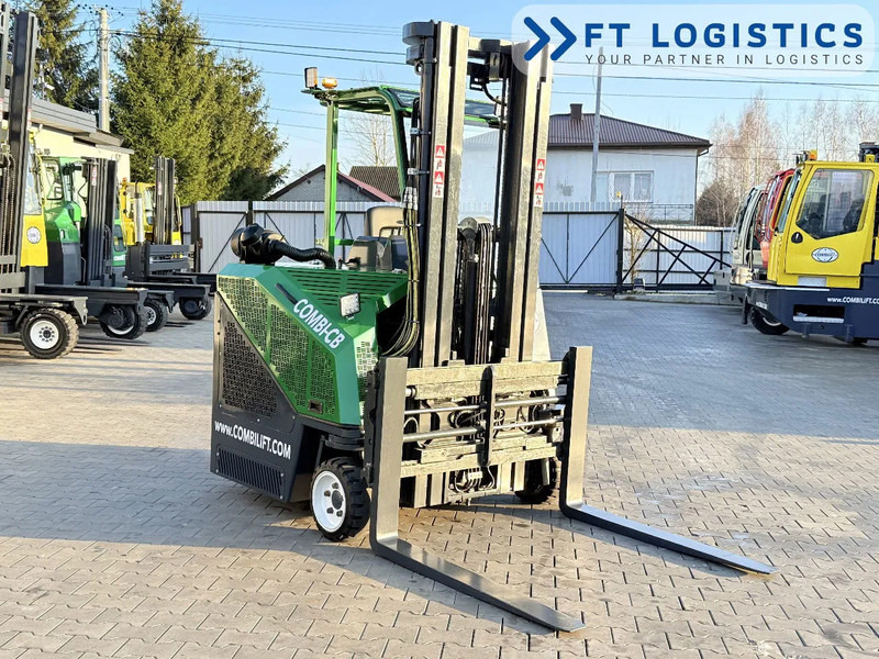 Combilift C2500CB | DIESEL | TRIPLEX 5500MM | FORK POSITIONER | SIDE SHIFT | FREE LIFT | PERFECT CONDITION | A wide range of four-way and - 4-weg zijlader: afbeelding 3 Combilift C2500CB | DIESEL | TRIPLEX 5500MM | FORK POSITIONER | SIDE SHIFT | FREE LIFT | PERFECT CONDITION | A wide range of four-way and - 4-weg zijlader: afbeelding 3