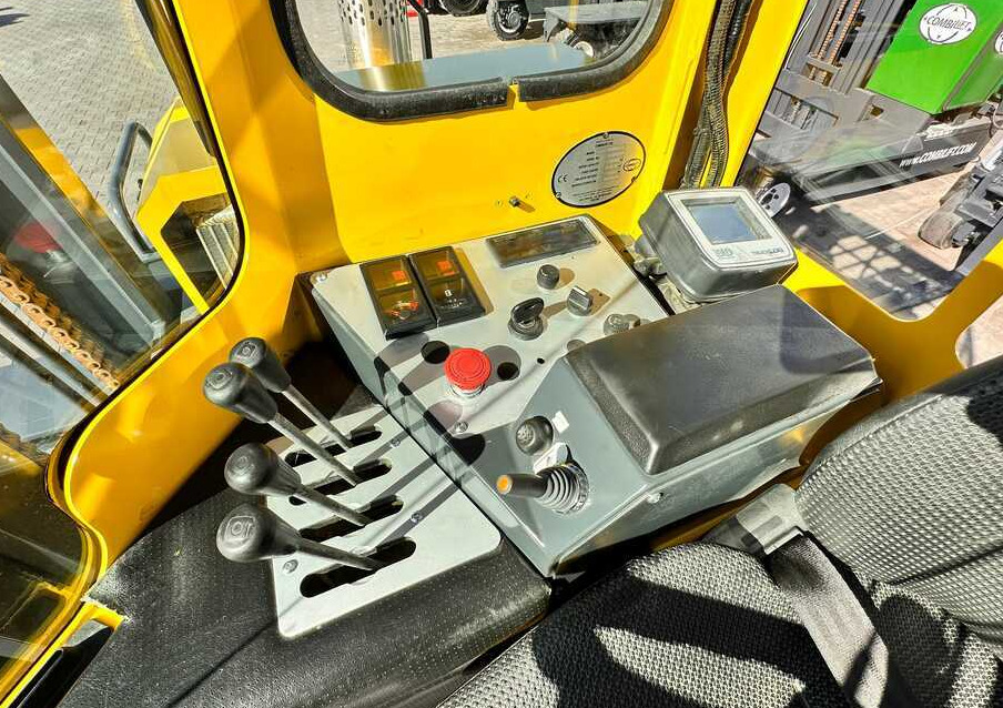 4-weg zijlader Combilift C4000 / LPG / DUPLEX / 4100MM / WEIGHT / FORK SIDE SHIFT / LIKE NEW: afbeelding 13