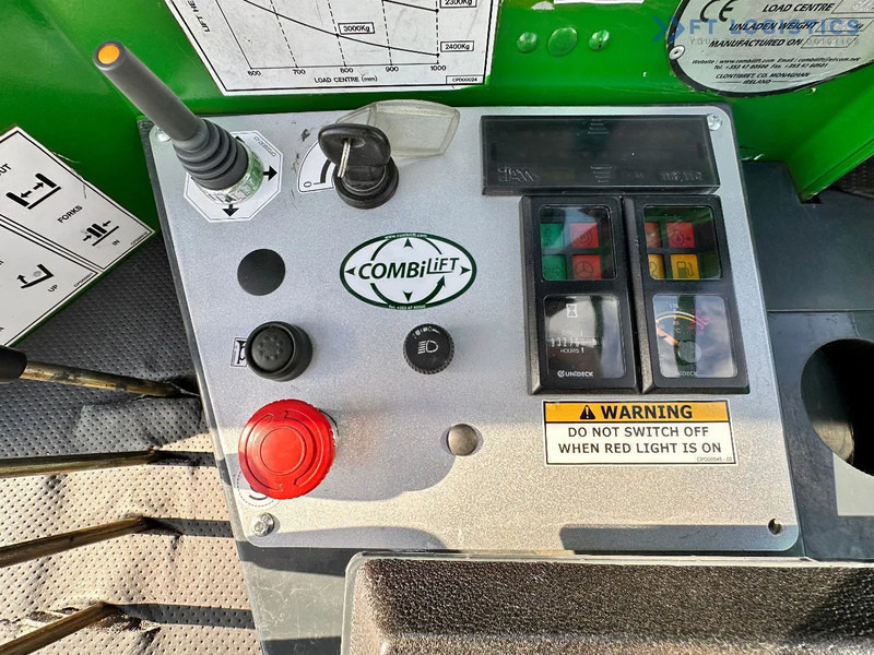 4-weg zijlader Combilift C4000 / TRIPLEX / 4900MM / LPG / FREE LIFT / FORK SHIFT / LIKE NEW C4000 / TRIPLEX / 4900MM / LPG / FREE LIFT / FORK SHIFT / LIK: afbeelding 15 4-weg zijlader Combilift C4000 / TRIPLEX / 4900MM / LPG / FREE LIFT / FORK SHIFT / LIKE NEW C4000 / TRIPLEX / 4900MM / LPG / FREE LIFT / FORK SHIFT / LIK: afbeelding 15