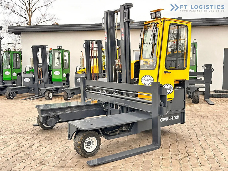 Combilift C4500 / DUPLEX / 4050MM / DIESEL / WIDE POSITIONER / FREE LIFT C4500 / DUPLEX / 4050MM / DIESEL / WIDE POSITIONER / FREE LIFT - 4-weg zijlader: afbeelding 4 Combilift C4500 / DUPLEX / 4050MM / DIESEL / WIDE POSITIONER / FREE LIFT C4500 / DUPLEX / 4050MM / DIESEL / WIDE POSITIONER / FREE LIFT - 4-weg zijlader: afbeelding 4