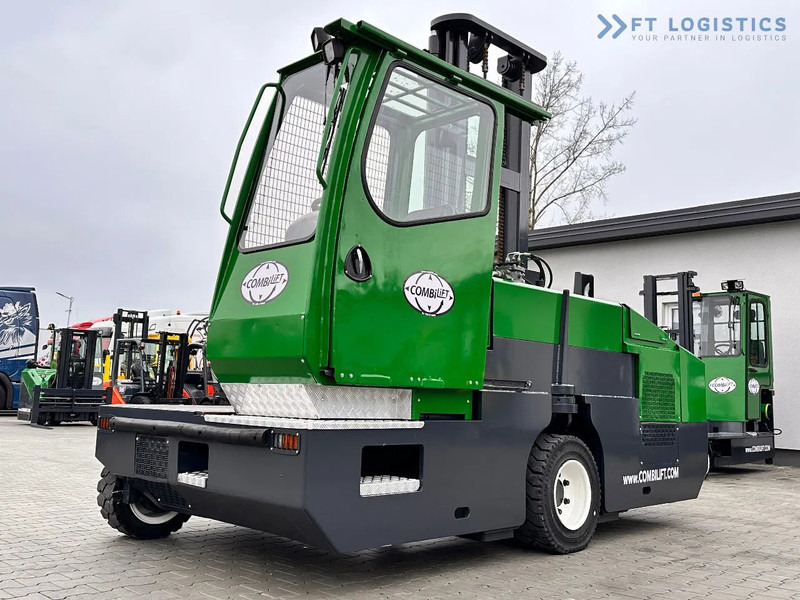 Combilift C5000SL / DIESEL / 4500MM / DUPLEX / CABIN / PLATFORMS / LIKE NEW C5000SL / DIESEL / 4500MM / DUPLEX / CABIN / PLATFORMS / LIKE - Zijlader: afbeelding 4 Combilift C5000SL / DIESEL / 4500MM / DUPLEX / CABIN / PLATFORMS / LIKE NEW C5000SL / DIESEL / 4500MM / DUPLEX / CABIN / PLATFORMS / LIKE - Zijlader: afbeelding 4