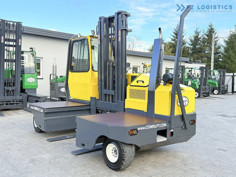 Combilift C5000SR / DIESEL / TRIPLEX MAST – 6100 MM / FORK POSITIONER / FULL CABIN C5000SR / DIESEL / TRIPLEX MAST – 6100 MM / FORK POSITI - 4-weg zijlader: afbeelding 3 Combilift C5000SR / DIESEL / TRIPLEX MAST – 6100 MM / FORK POSITIONER / FULL CABIN C5000SR / DIESEL / TRIPLEX MAST – 6100 MM / FORK POSITI - 4-weg zijlader: afbeelding 3