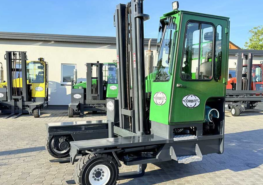 Combilift C5000XL / GAS / DUPLEX 4000 / POSITIONER / FULL CABIN / LIKE NEW - 4-weg zijlader: afbeelding 1 Combilift C5000XL / GAS / DUPLEX 4000 / POSITIONER / FULL CABIN / LIKE NEW - 4-weg zijlader: afbeelding 1