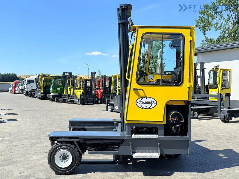 Combilift C5000XL / GAS / DUPLEX / 4500MM / FREE LIFT / SIDESHIFT / FORK POSITIONER / XL CABIN / NEW TYRES C5000XL / GAS / DUPLEX / 4500MM - 4-weg zijlader: afbeelding 2 Combilift C5000XL / GAS / DUPLEX / 4500MM / FREE LIFT / SIDESHIFT / FORK POSITIONER / XL CABIN / NEW TYRES C5000XL / GAS / DUPLEX / 4500MM - 4-weg zijlader: afbeelding 2