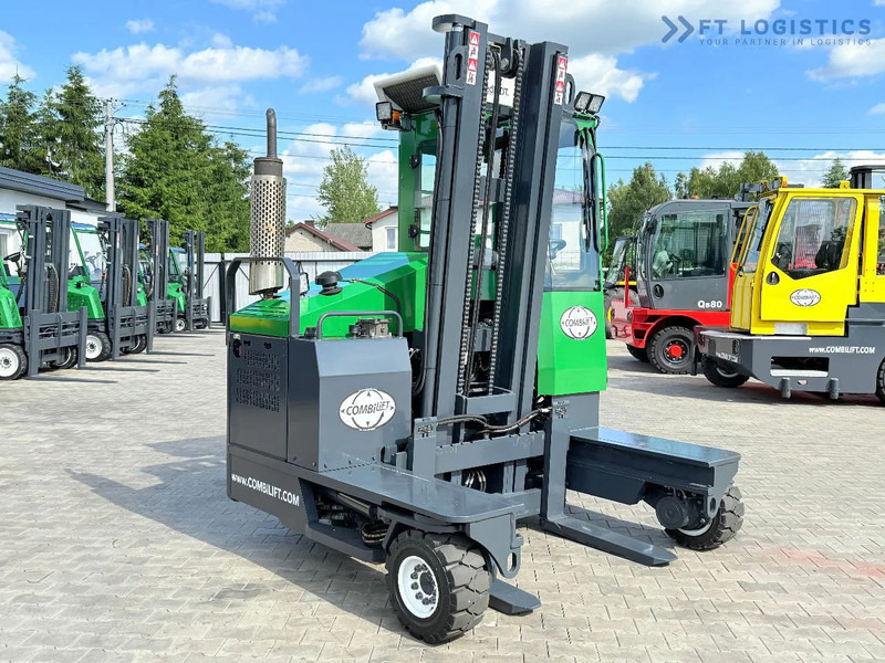 Combilift COMBILIFT C3500 – DUPLEX 4100mm – Year 2016 – 6779 hours – GAS – EXTENDABLE FORKS 800 / 1100MM – CABIN – HEATING + AIR CONDITION - 4-weg zijlader: afbeelding 5 Combilift COMBILIFT C3500 – DUPLEX 4100mm – Year 2016 – 6779 hours – GAS – EXTENDABLE FORKS 800 / 1100MM – CABIN – HEATING + AIR CONDITION - 4-weg zijlader: afbeelding 5