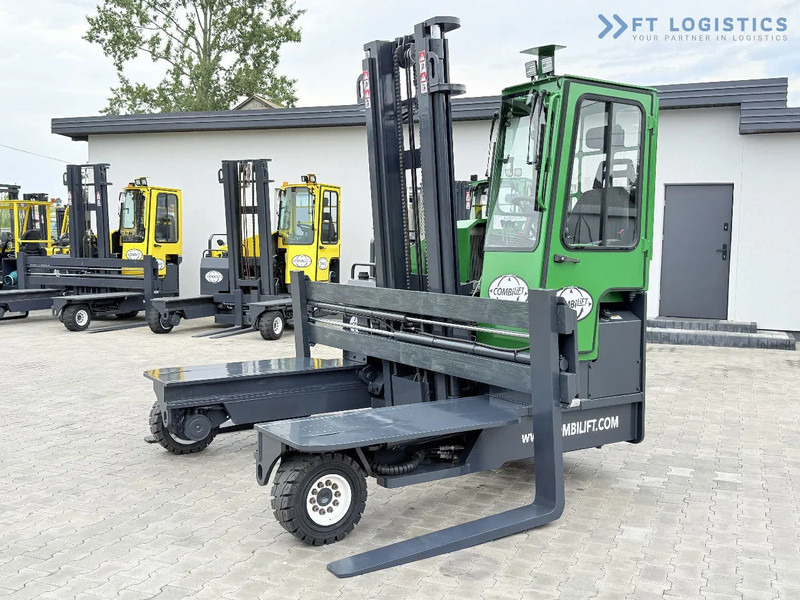 Combilift Combilift C4500 / DIESEL / DUPLEX 4000MM / WIDE FORK POSITIONER / HEATING / FULL CABIN / PERFECT CONDITION / Wide range of four- - 4-weg zijlader: afbeelding 2 Combilift Combilift C4500 / DIESEL / DUPLEX 4000MM / WIDE FORK POSITIONER / HEATING / FULL CABIN / PERFECT CONDITION / Wide range of four- - 4-weg zijlader: afbeelding 2