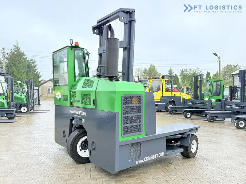 Combilift Combilift C8000 2018 GAS DUPLEX FREE LIFT Combilift C8000 2018 GAS DUPLEX FREE LIFT - 4-weg zijlader: afbeelding 2 Combilift Combilift C8000 2018 GAS DUPLEX FREE LIFT Combilift C8000 2018 GAS DUPLEX FREE LIFT - 4-weg zijlader: afbeelding 2