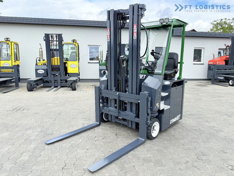 Combilift Combilift CBE2500 / TRIPLEX / 5500MM / FREE LIFT / ELECTRIC DRIVE / ONLY 2300 MTH / FORK POSITIONER / SIDE SHIFT / NEW TYRES / L - 4-weg zijlader: afbeelding 1 Combilift Combilift CBE2500 / TRIPLEX / 5500MM / FREE LIFT / ELECTRIC DRIVE / ONLY 2300 MTH / FORK POSITIONER / SIDE SHIFT / NEW TYRES / L - 4-weg zijlader: afbeelding 1