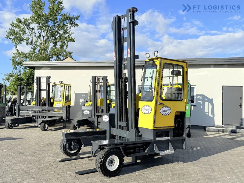 Combilift Combilift FOUR-WAY MULTIDIRECTIONAL FORKLIFT C5000XL / GAS / DUPLEX 6000MM / ONLY 3479 HOURS / SIDE SHIFT / FULL CABIN / PERFECT - 4-weg zijlader: afbeelding 2 Combilift Combilift FOUR-WAY MULTIDIRECTIONAL FORKLIFT C5000XL / GAS / DUPLEX 6000MM / ONLY 3479 HOURS / SIDE SHIFT / FULL CABIN / PERFECT - 4-weg zijlader: afbeelding 2