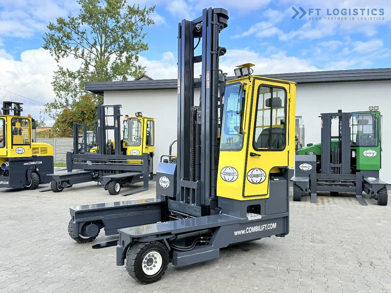 Combilift FOUR-WAY / MULTI-DIRECTIONAL FORKLIFT / C5000 / DIESEL / TRIPLEX 7600MM / FULL FREE LIFT / FORK POSITIONER / HEATING / FULL HEAT - 4-weg zijlader: afbeelding 1 Combilift FOUR-WAY / MULTI-DIRECTIONAL FORKLIFT / C5000 / DIESEL / TRIPLEX 7600MM / FULL FREE LIFT / FORK POSITIONER / HEATING / FULL HEAT - 4-weg zijlader: afbeelding 1