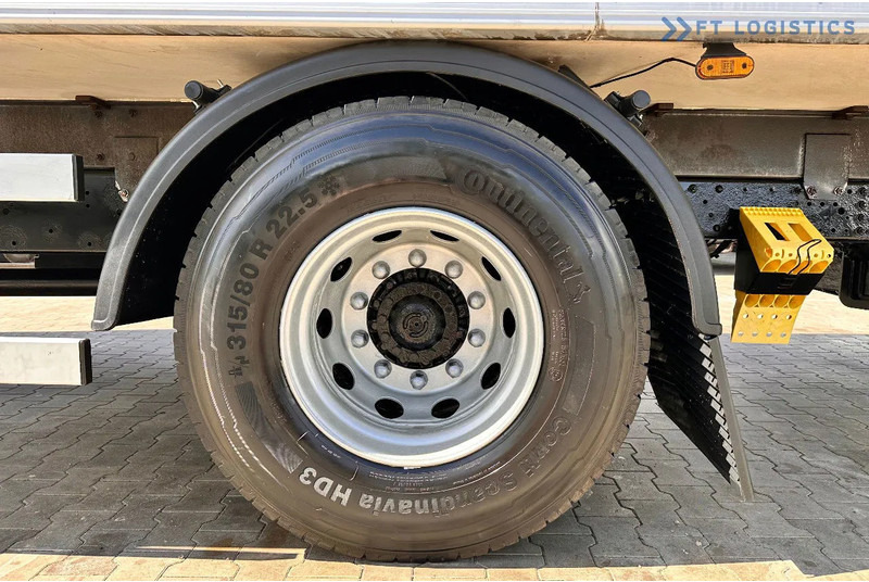 Koelwagen vrachtwagen Iveco Stralis 420 STRALIS 420 / Refrigerated Truck / Carrier Supra 950 / 19 Pallets / Tail Lift / Tires: afbeelding 8 Koelwagen vrachtwagen Iveco Stralis 420 STRALIS 420 / Refrigerated Truck / Carrier Supra 950 / 19 Pallets / Tail Lift / Tires: afbeelding 8