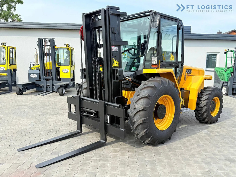 JCB 940 / DIESEL / TRIPLEX 4500MM / FORK POSITIONER / SIDE SHIFT / 4T / NEW TYRES / LIKE NEW 940 / DIESEL / TRIPLEX 4500MM / FORK PO - Ruw terrein heftruck: afbeelding 1 JCB 940 / DIESEL / TRIPLEX 4500MM / FORK POSITIONER / SIDE SHIFT / 4T / NEW TYRES / LIKE NEW 940 / DIESEL / TRIPLEX 4500MM / FORK PO - Ruw terrein heftruck: afbeelding 1