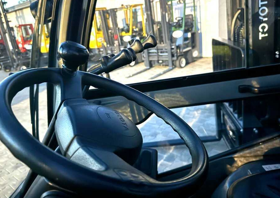 Toyota 02-8FDJF35/container version/ new price/ - Diesel heftruck: afbeelding 4 Toyota 02-8FDJF35/container version/ new price/ - Diesel heftruck: afbeelding 4