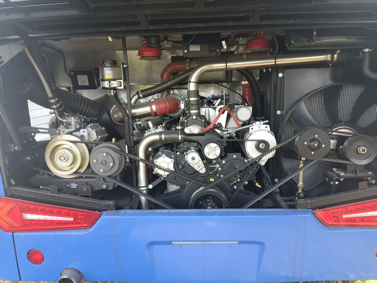 Nieuw Touringcar ANKAI: afbeelding 10 Nieuw Touringcar ANKAI: afbeelding 10