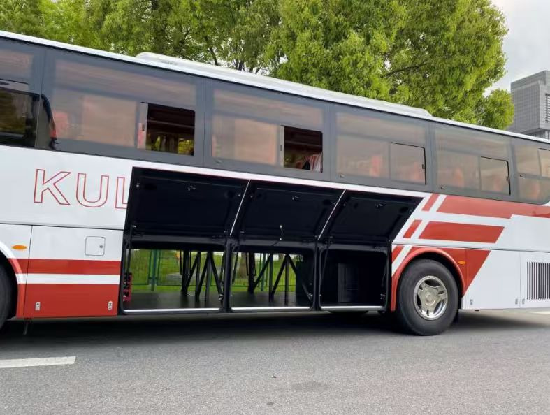 Nieuw Touringcar ANKAI KLDIP TOURS: afbeelding 16 Nieuw Touringcar ANKAI KLDIP TOURS: afbeelding 16