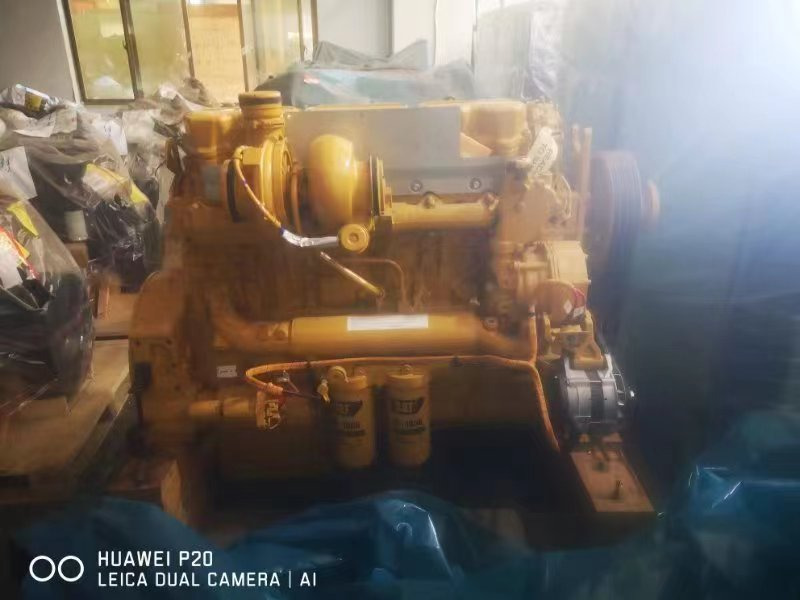 CATERPILLAR C18 - Motor voor Bouwmachine: afbeelding 1 CATERPILLAR C18 - Motor voor Bouwmachine: afbeelding 1