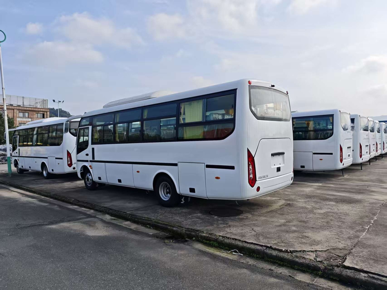 DONGFENG  - Stadsbus: afbeelding 4 DONGFENG  - Stadsbus: afbeelding 4