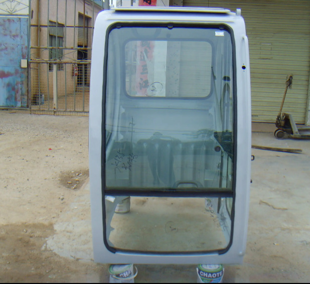 KOBELCO SK115 SK135 SK135SR - Cabine voor Graafmachine: afbeelding 3 KOBELCO SK115 SK135 SK135SR - Cabine voor Graafmachine: afbeelding 3