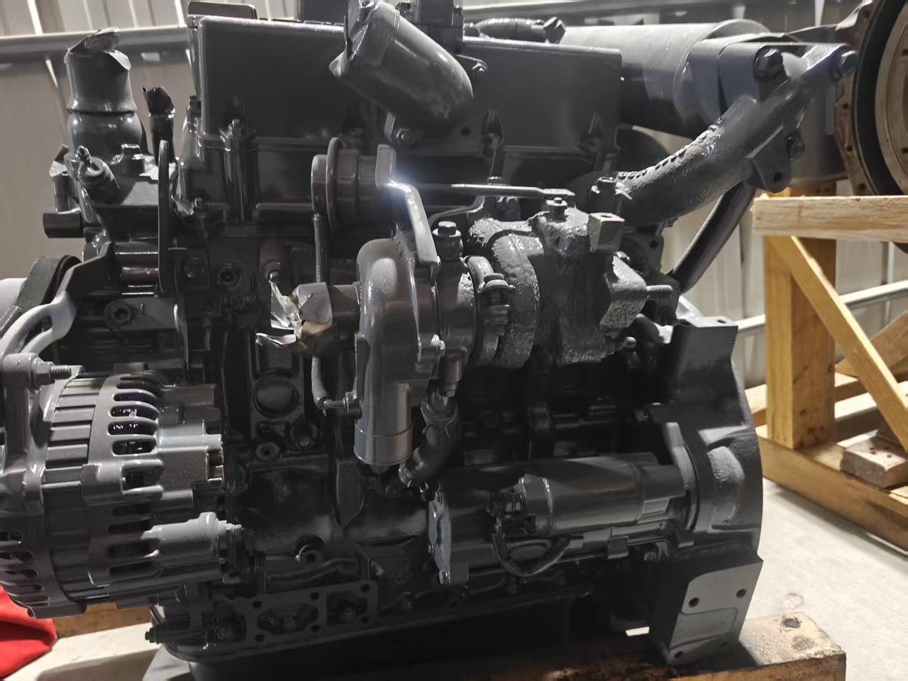 KOMATSU 4LE2 - Motor voor Minigraafmachine: afbeelding 2 KOMATSU 4LE2 - Motor voor Minigraafmachine: afbeelding 2