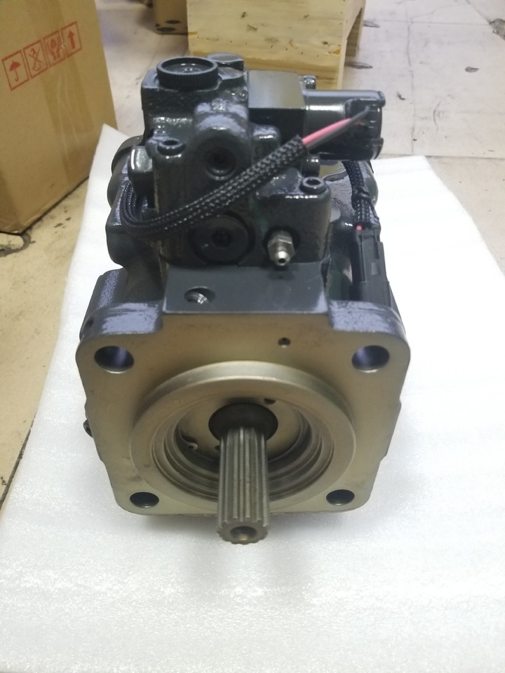 KOMATSU 708-1S-00240 - Hydraulische pomp voor Graafmachine: afbeelding 3 KOMATSU 708-1S-00240 - Hydraulische pomp voor Graafmachine: afbeelding 3