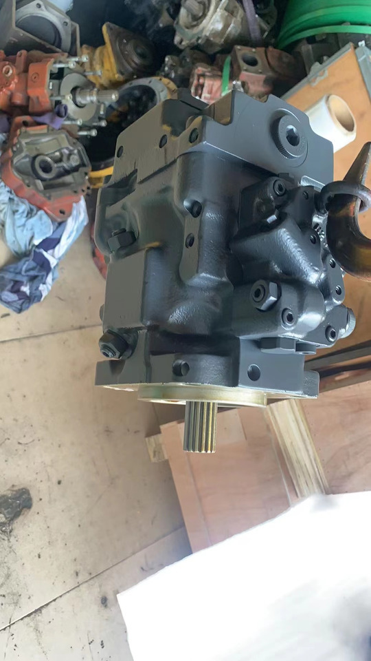 KOMATSU 708-1t-00540 - Hydraulische pomp voor Graafmachine: afbeelding 1 KOMATSU 708-1t-00540 - Hydraulische pomp voor Graafmachine: afbeelding 1