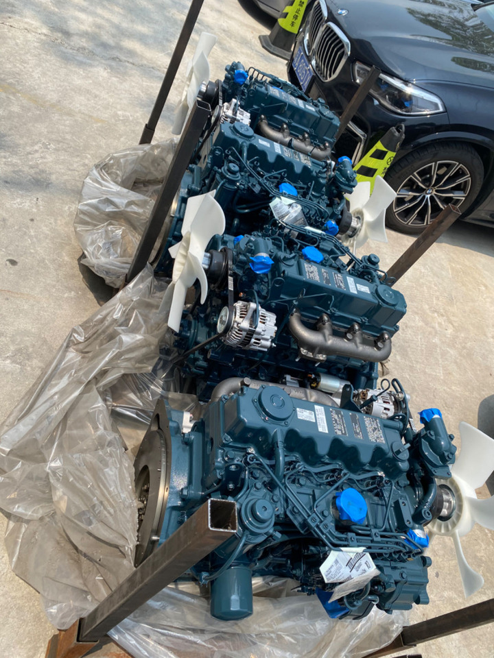 KUBOTA V3600 - Motor voor Graafmachine: afbeelding 4 KUBOTA V3600 - Motor voor Graafmachine: afbeelding 4