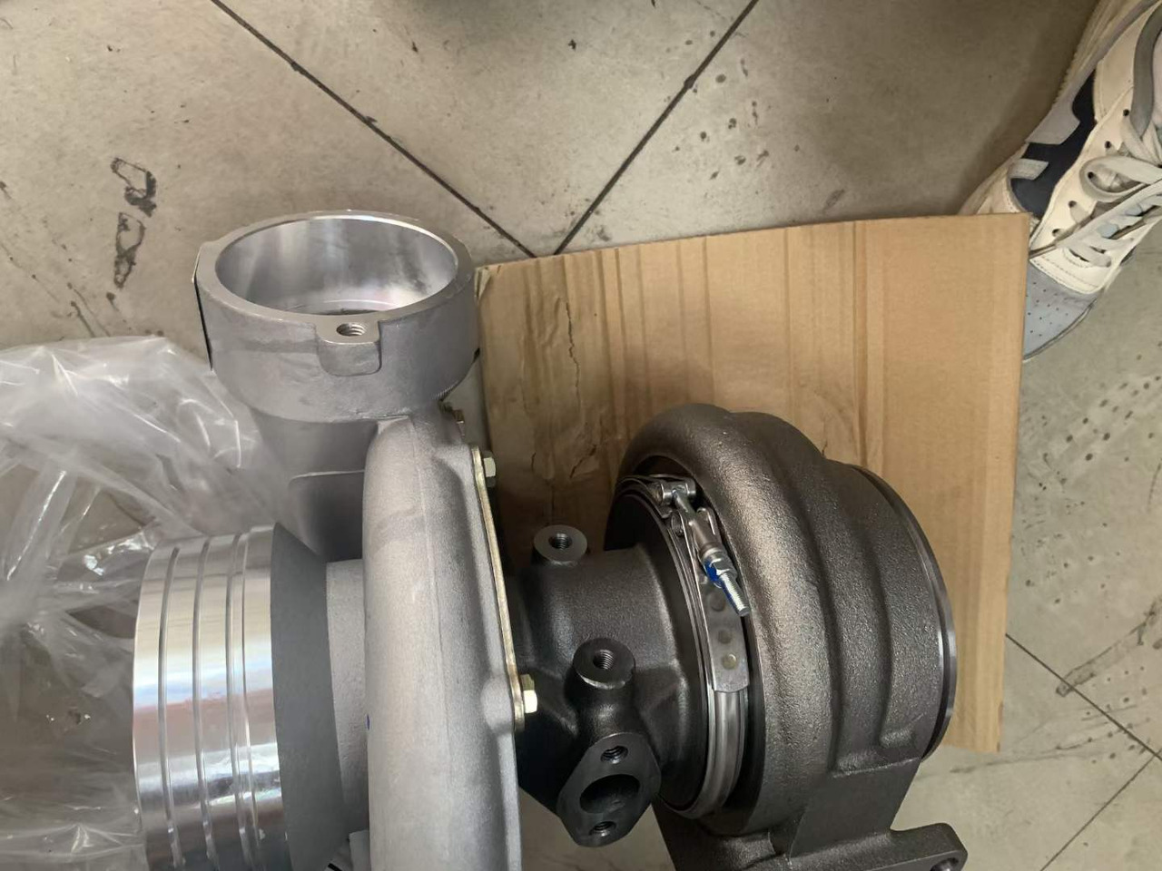 MITSUBISHI 49181-03870 - Turbolader voor Graafmachine: afbeelding 5 MITSUBISHI 49181-03870 - Turbolader voor Graafmachine: afbeelding 5
