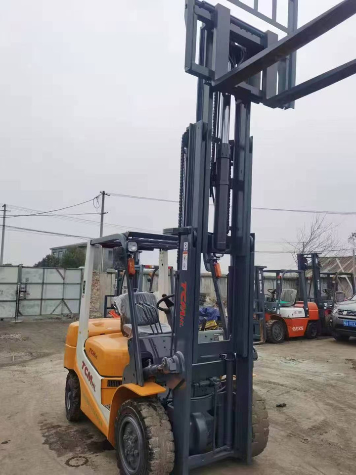 TCM 5 TONS 2 stages - Diesel heftruck: afbeelding 3 TCM 5 TONS 2 stages - Diesel heftruck: afbeelding 3