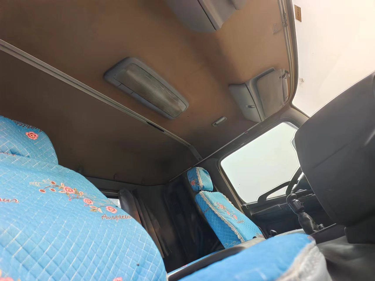 HINO HINO 700 - Trekker: afbeelding 5 HINO HINO 700 - Trekker: afbeelding 5