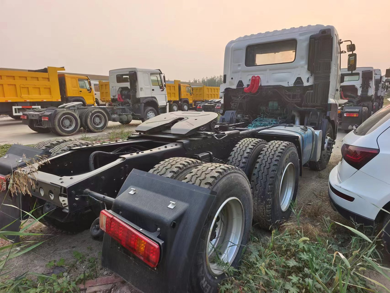 HINO HINO 700 - Trekker: afbeelding 2 HINO HINO 700 - Trekker: afbeelding 2