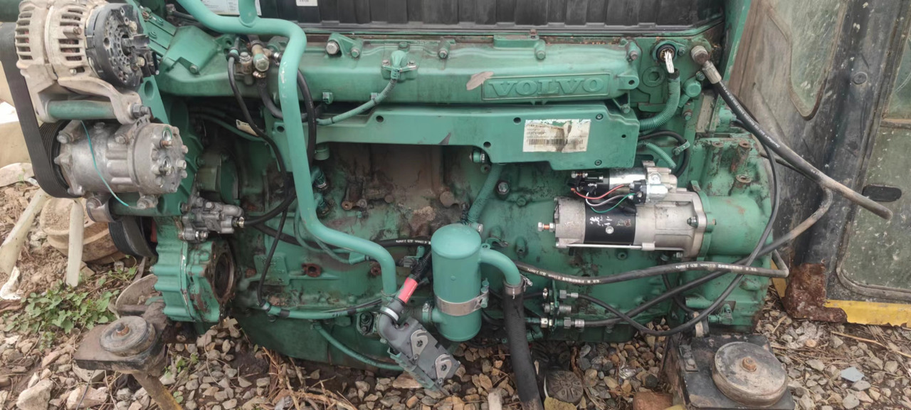 VOLVO D12D - Motor voor Graafmachine: afbeelding 2 VOLVO D12D - Motor voor Graafmachine: afbeelding 2