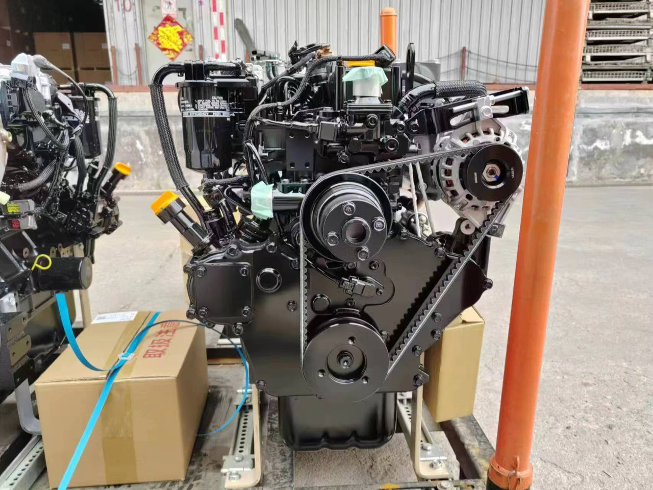 YANMAR 4TNV98C - Motor voor Graafmachine: afbeelding 1 YANMAR 4TNV98C - Motor voor Graafmachine: afbeelding 1