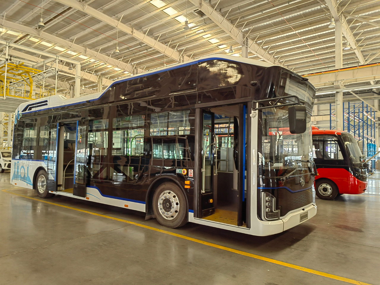 Fuel cell bus - Stadsbus: afbeelding 1 Fuel cell bus - Stadsbus: afbeelding 1