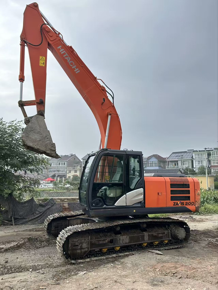 CRAWLER EXCAVATOR Original Japan Hitachi ZX200-5 Excavator Hitachi Excavator in Low Price for Hot Sale - Bouwmachine: afbeelding 1 CRAWLER EXCAVATOR Original Japan Hitachi ZX200-5 Excavator Hitachi Excavator in Low Price for Hot Sale - Bouwmachine: afbeelding 1